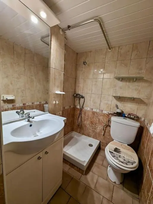 Studio Centre Avec Parking Gratuit - Calme & Tout Equipe Grenoble 0*,  France